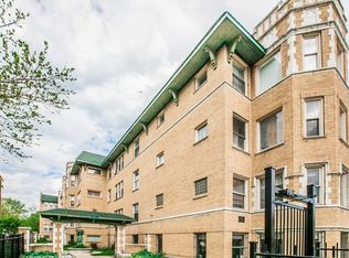 7557 S South Shore Dr, Chicago, IL 60649