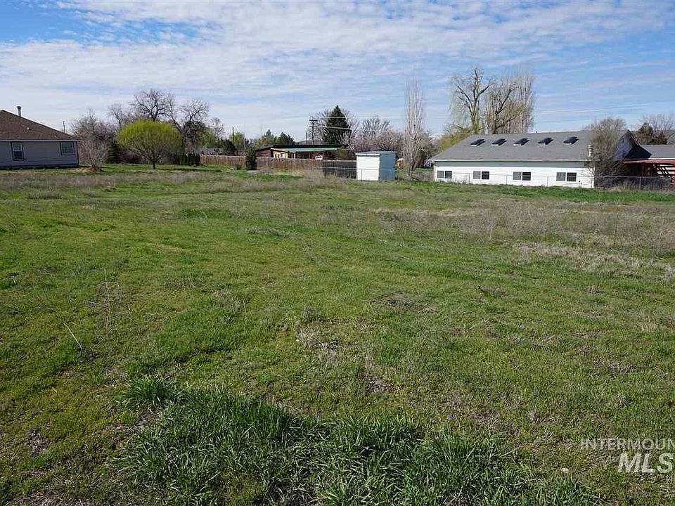 2nd image of Tbd River Rock Pl