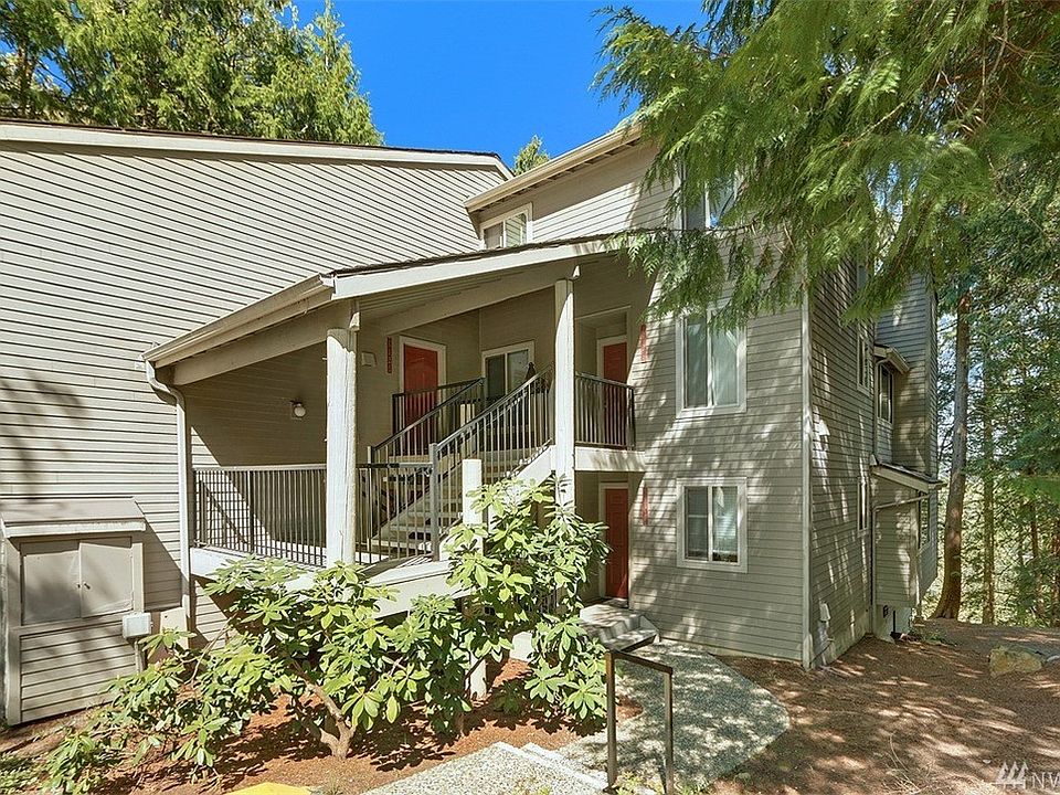 1st image of 8126 146th Ct NE