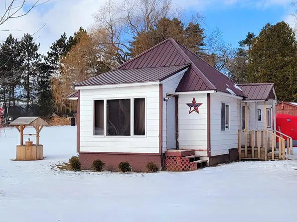 1208 Millbrook Rd, Blanchard, MI 49310