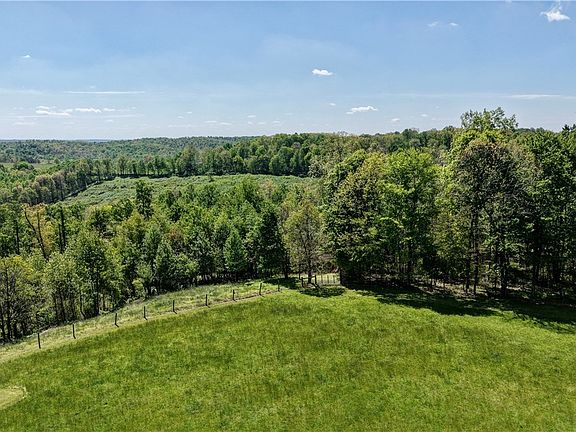 3rd image of 33 County Rd