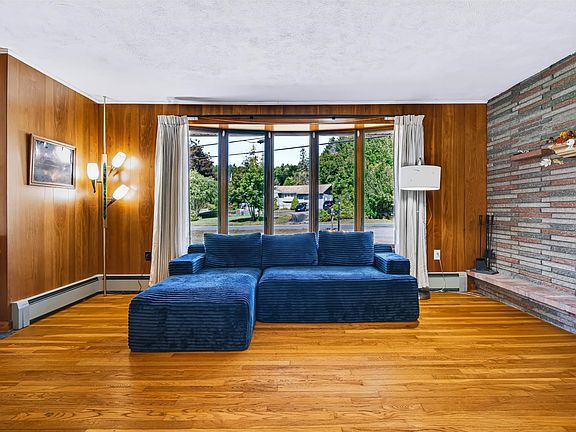 5th image of 155 Morrill Street