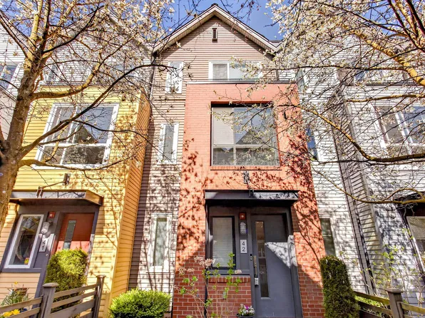 2332 Ranger Ln #42, Pt Coquitlam, BC V3B 0J4