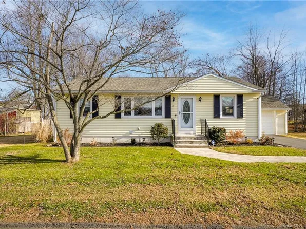 15 Franklin Street, Southington, CT 06489