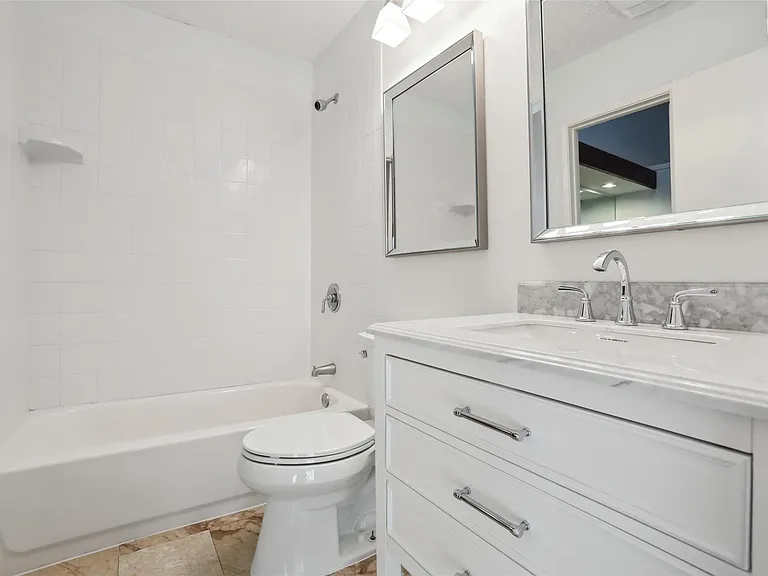 7122 Wood Hollow Dr #45 — Photo 23