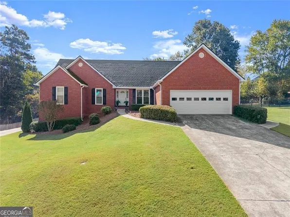 2361 Black Bear Ct, Buford, GA 30519