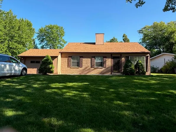 210 Devonshire Dr, Kokomo, IN 46901