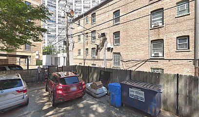 1st image of 3922 N Pine Grove Ave #2