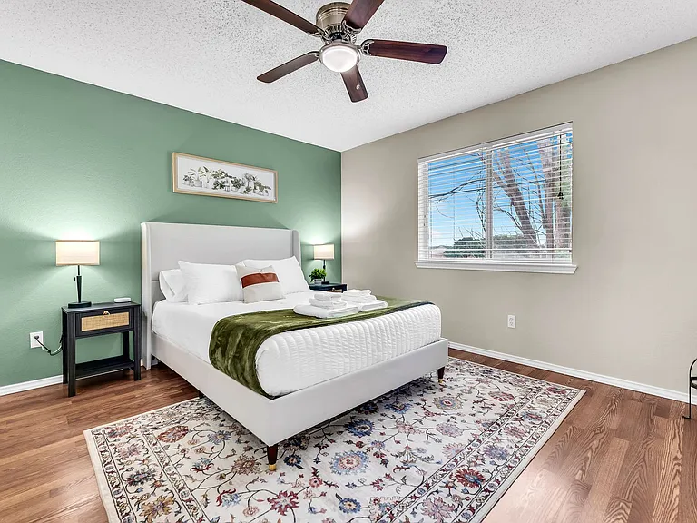 600 Ashcrest Ct — Photo 19