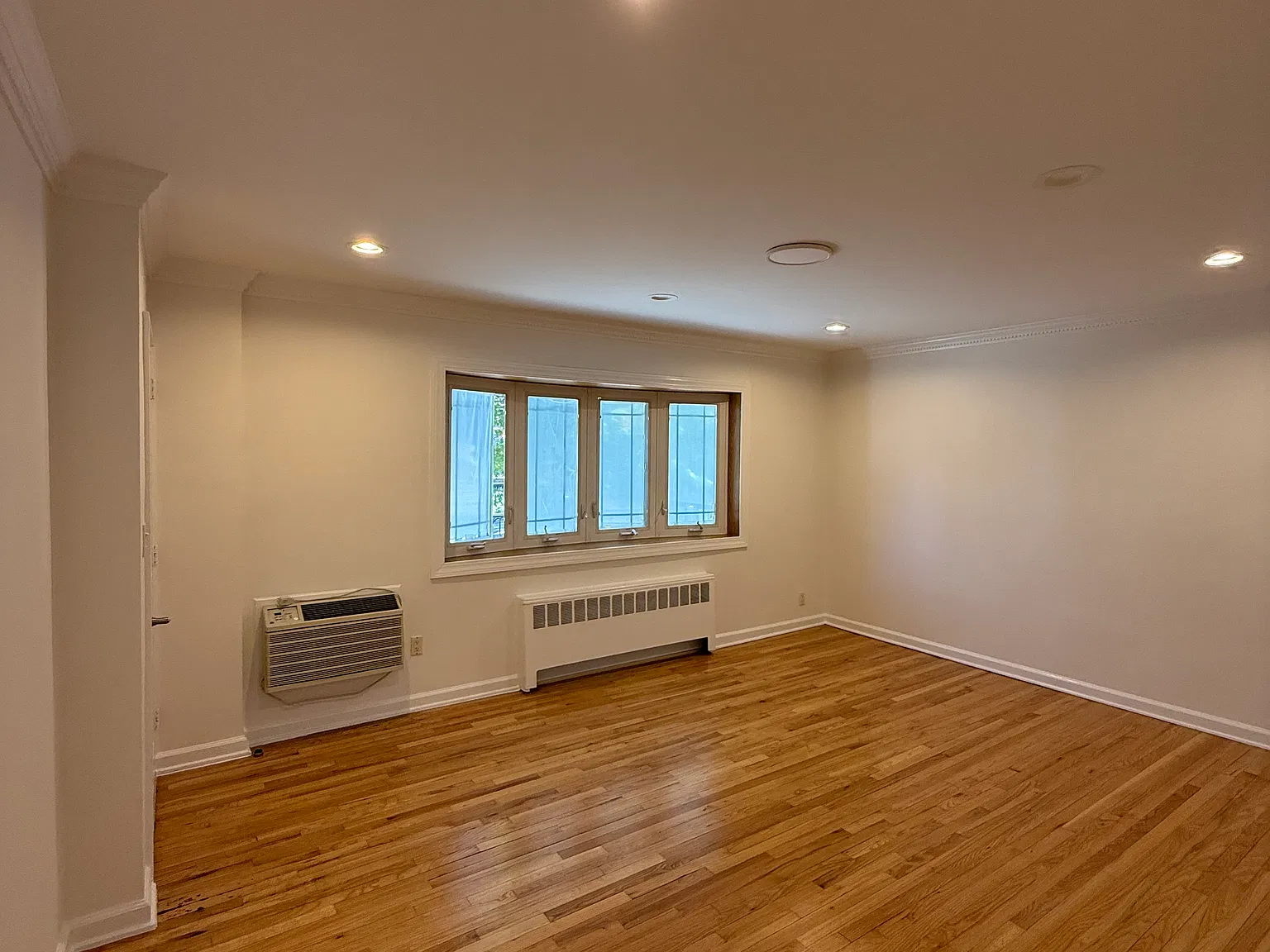 64-04 78th Street — Photo 3