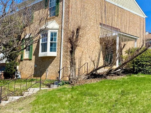 2 Spring Glen Ct, Cockeysville, MD 21030