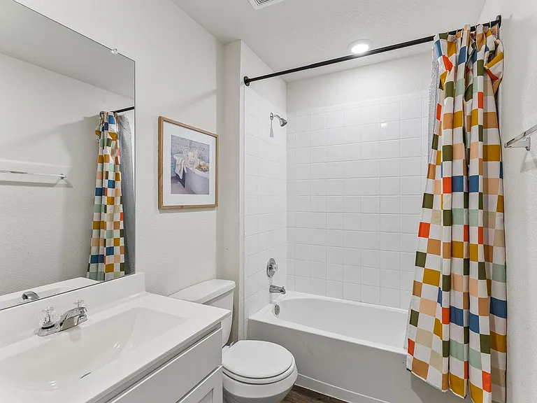 343 Sickle Loop — Photo 32