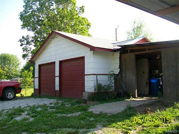 3rd image of 18561 State Highway 185