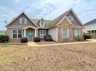 102 Westbourne Way, Perry, GA 31069