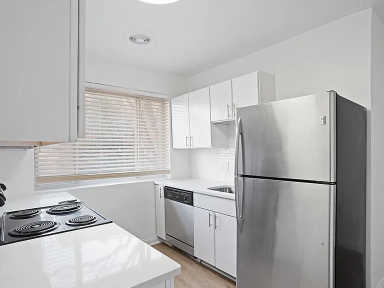 Infinity Apartments — Photo 17