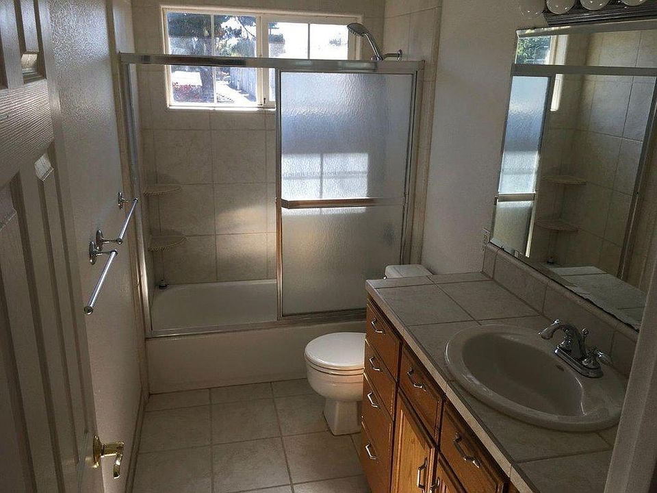 2nd image of 5548 Thureson Way #Duplex