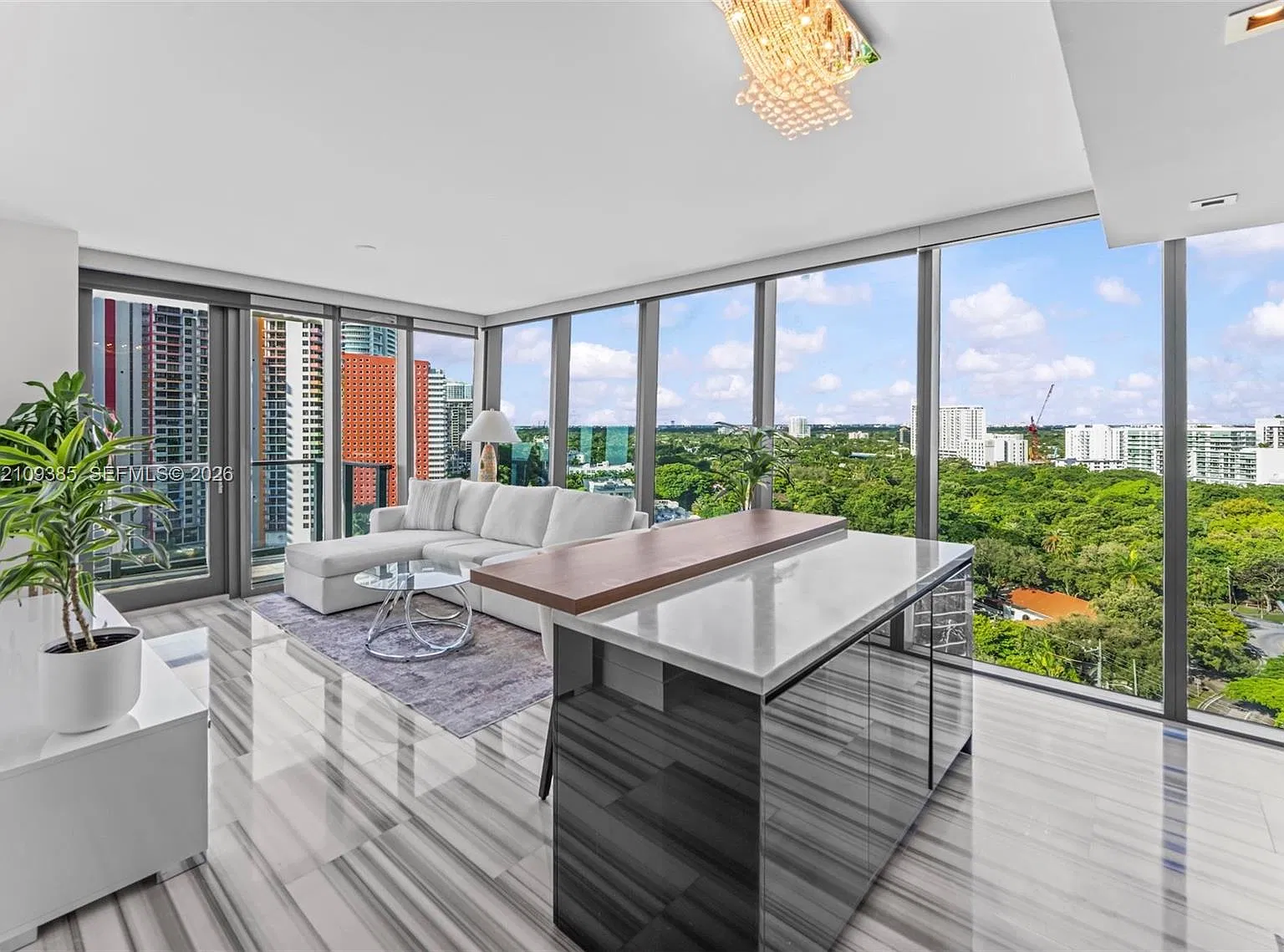 Echo Brickell Condo — Photo 2