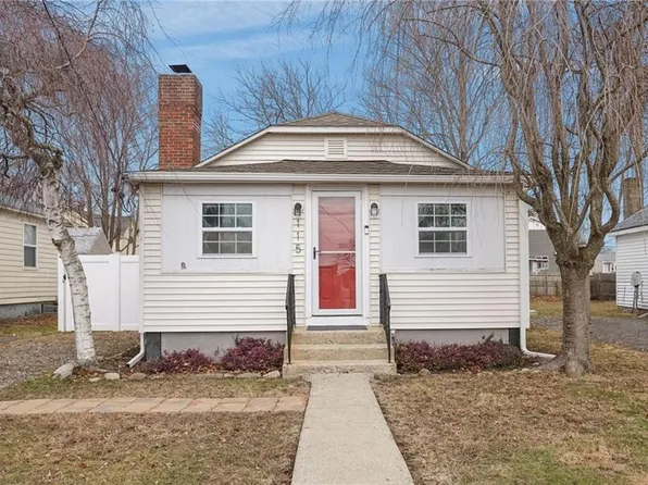 115 Samuel Gorton Ave, Warwick, RI 02889