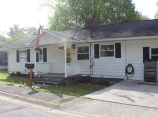 103 Malvern Rd, Oak Ridge, TN 37830