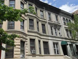 Rented by Willie Kathryn Suggs, LREB