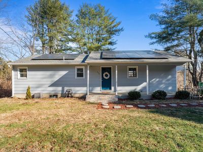 273 Old Colchester Rd, Quaker Hill, CT, 06375
