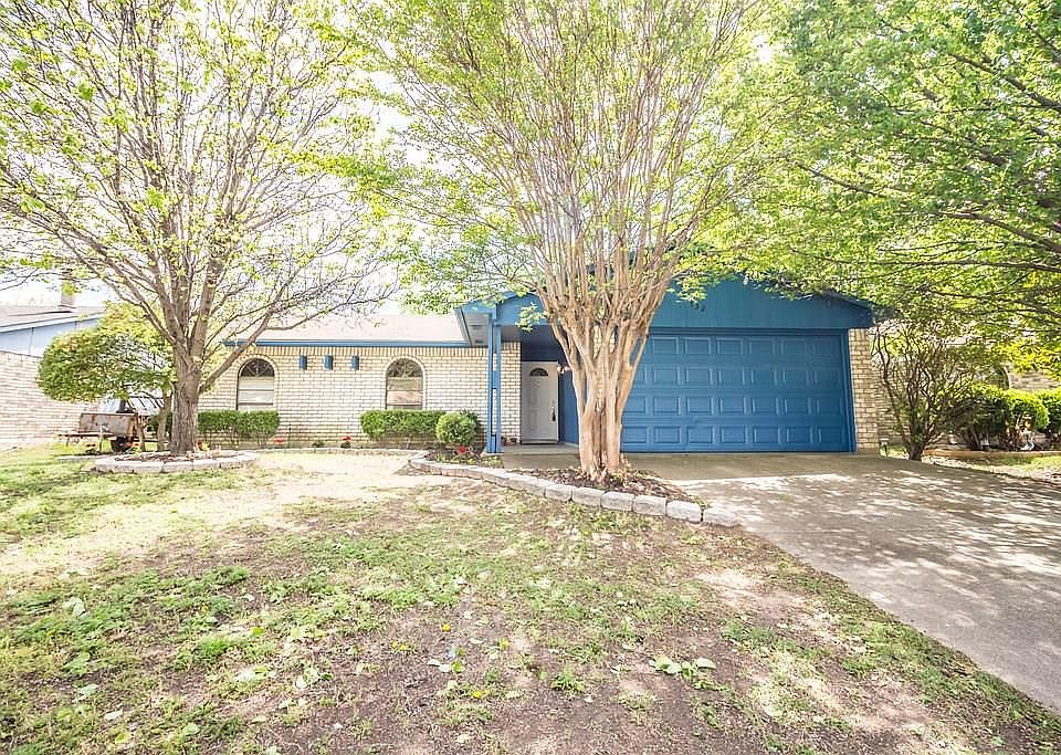 1st image of 732 Meadow Mead Dr