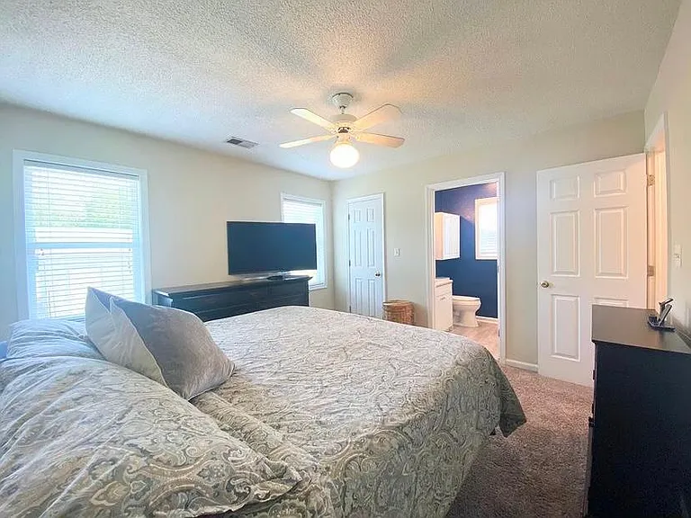 3217 Caratoke Hwy — Photo 19