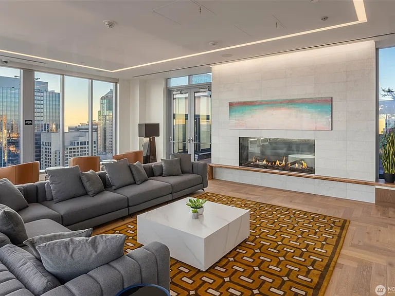800 Columbia St #1201 — Photo 27