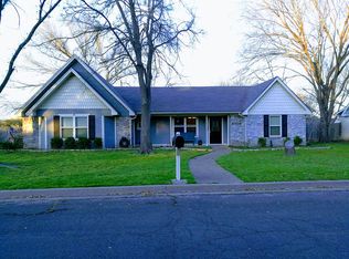 1004 Radisson Dr, Hewitt, TX 76643