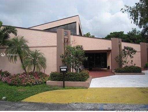 2nd image of 8401 Lagos De Campo Blvd APT 204