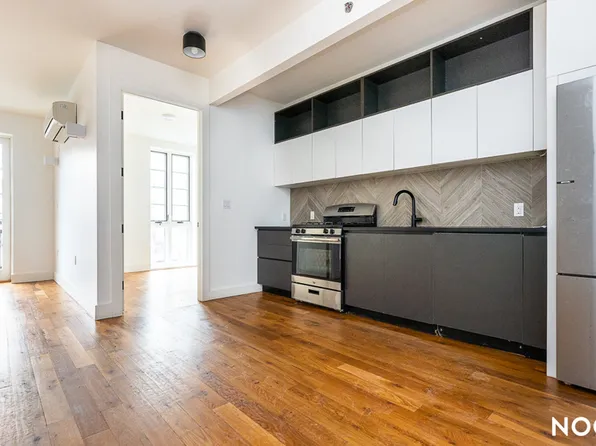 492 Lefferts Avenue image 1 of 15