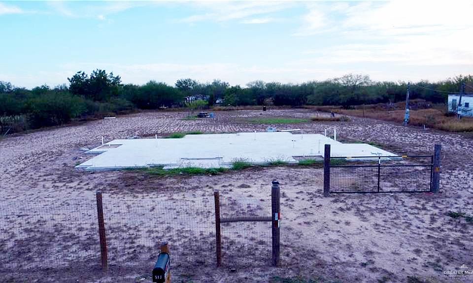 1st image of 600 El Toro Ave