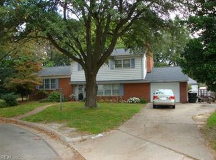 345 Eltham Ct, Hampton, VA 23669