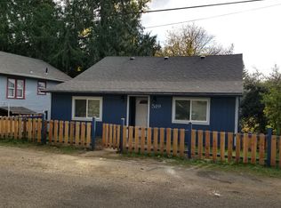 519 SE 2nd St, Toledo, OR