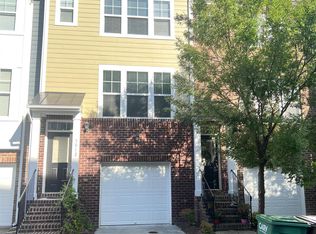 3012 Summerhouse Rd, Cary, NC 27519