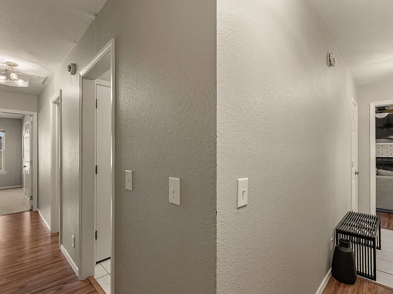 2909 W 61st Pl S — Photo 56