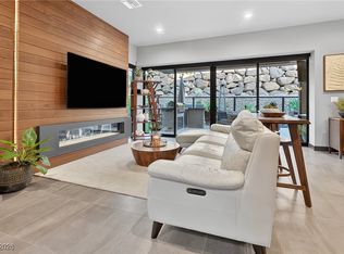 5 Promenade Isle Ln, Henderson, NV 89011