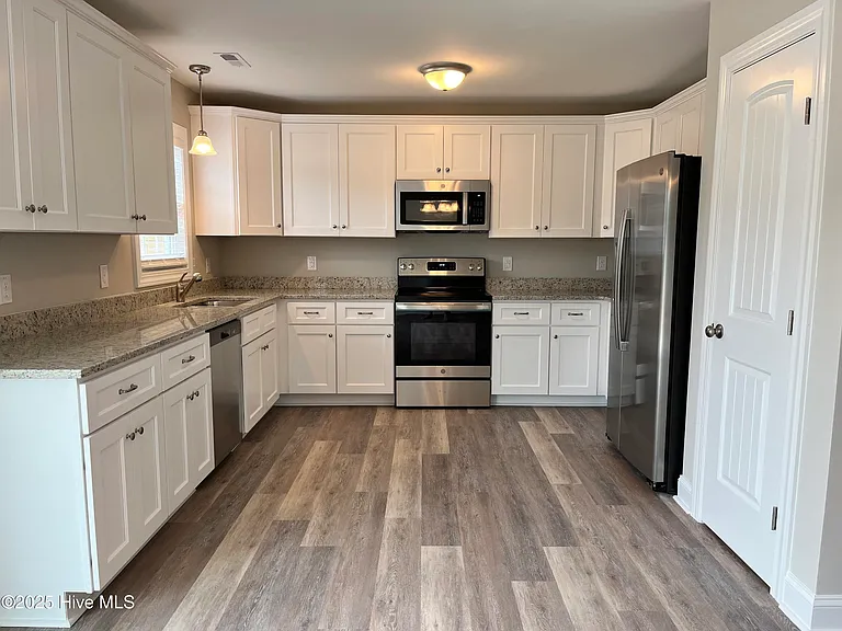 454 Crump Farm Rd — Photo 7