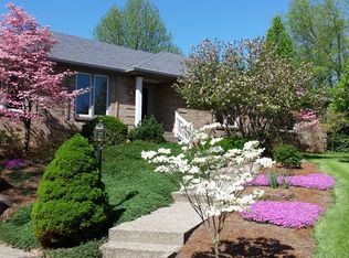 7414 Old Coach Rd, Crestwood, KY 40014