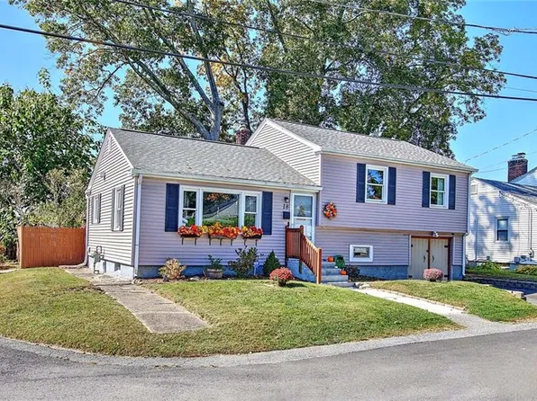 18 Tuscola Ave, North Providence, RI 02904