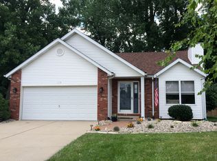 115 Bayhill Blvd, Glen Carbon, IL