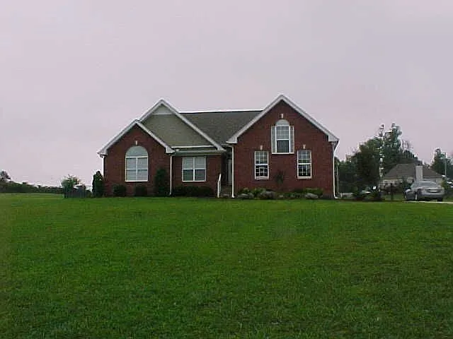 1012 Adam Ct photo 1