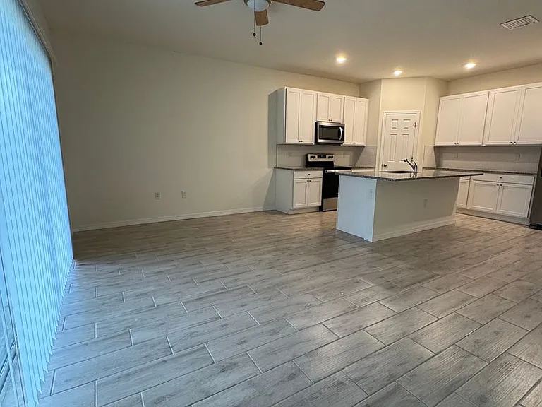 123 Pine Ln — Photo 12
