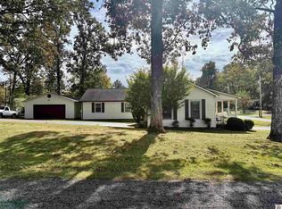8 Whispering Oaks Loop, Mayfield, KY 42066