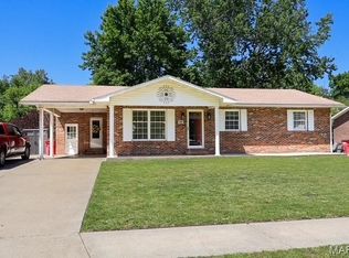120 Terrace Dr, Sikeston, MO 63801