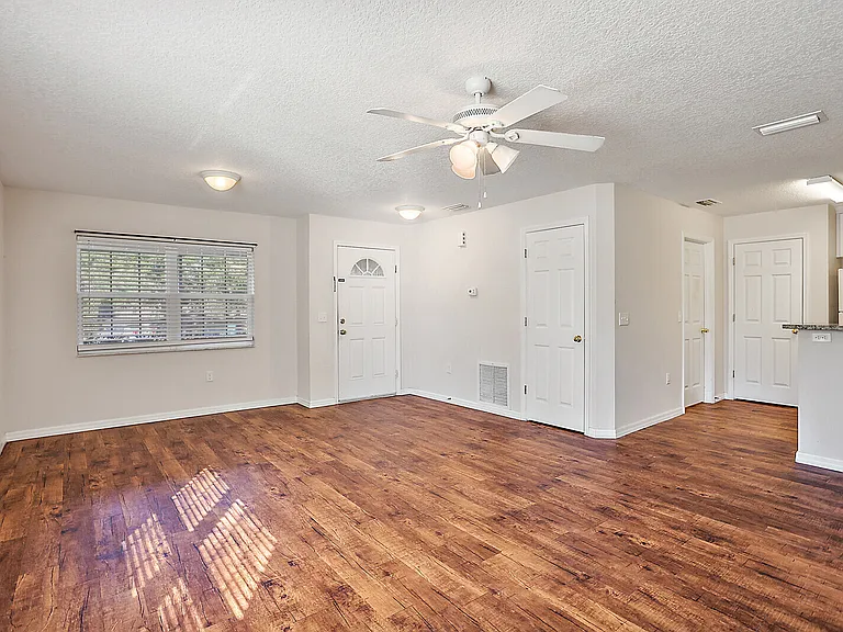 1301 Wood Duck Ln #1 — Photo 13