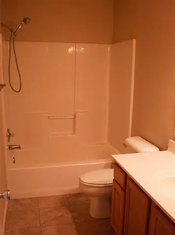 107 Hickory Rd — Photo 14