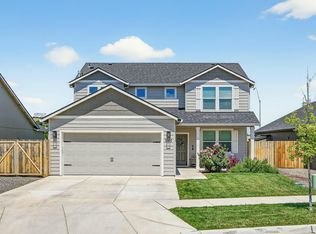 3559 Carnelian St, Medford, OR 97504