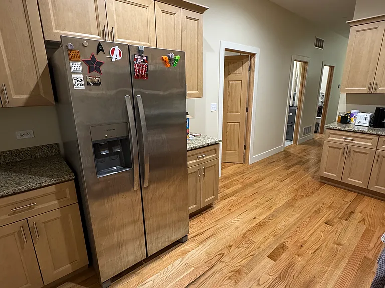 515 W 31st St #2 — Photo 7