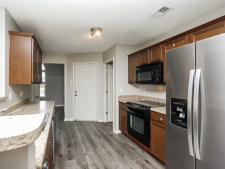 8347 Wild Dune Ln — Photo 9